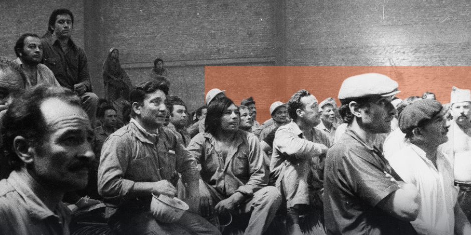 UNA SERPIENTE ROJA SOBRE EL PARANÁ